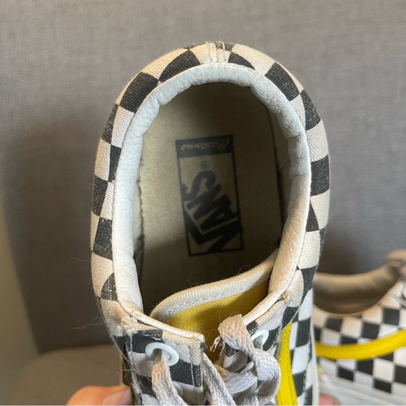 VANS | Custom made Old Skool Yellow & Checkered Shoe - Picture 8 of 11